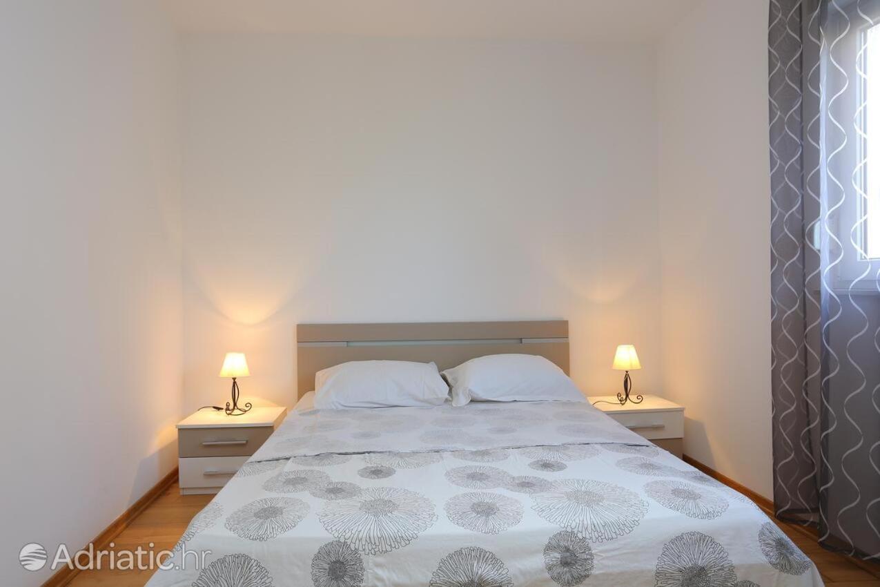 Deluxe Apartment Bagaric Trogir Exterior foto