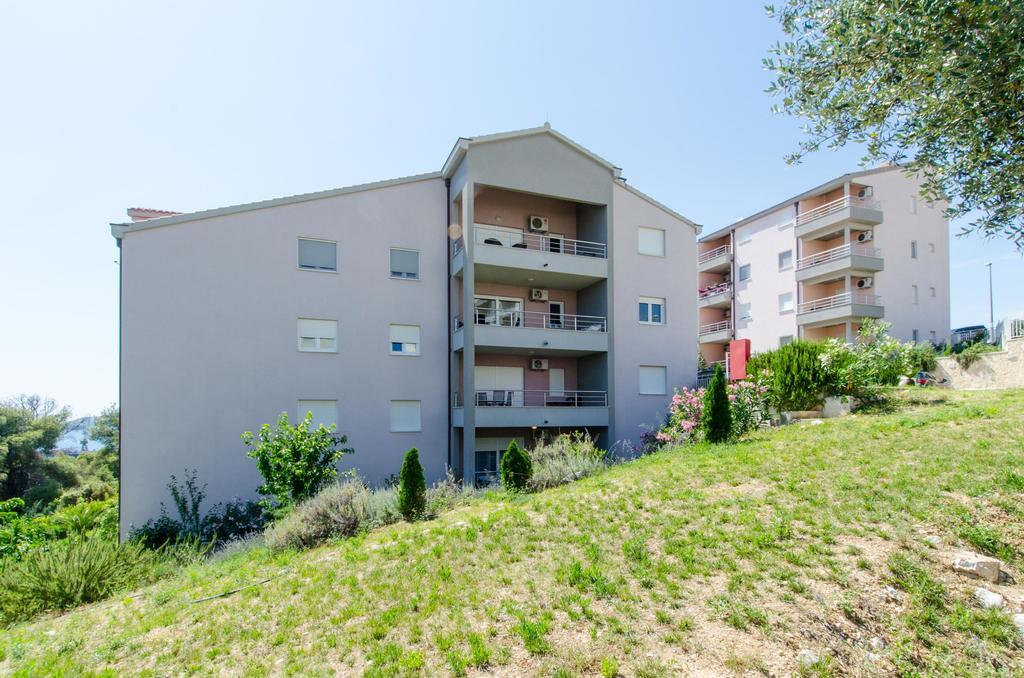 Deluxe Apartment Bagaric Trogir Zimmer foto